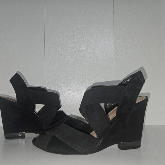 Tory Burch Black Debbie Wedge Suede Strappy Heels Size 7 1/2 - Picture 13 of 13